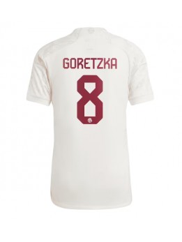 Billige Bayern Munich Leon Goretzka #8 Tredjedrakt 2023-24 Kortermet